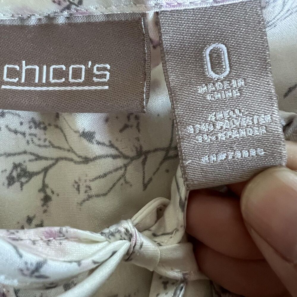 Chicos Shirt Womens Small White Floral Branch Print Henley Long Sleeve Blouse 0 - Picture 8 of 12